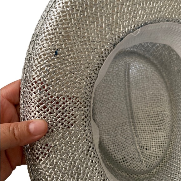 Silver western hat with rhinestones - Picture 8 of 12